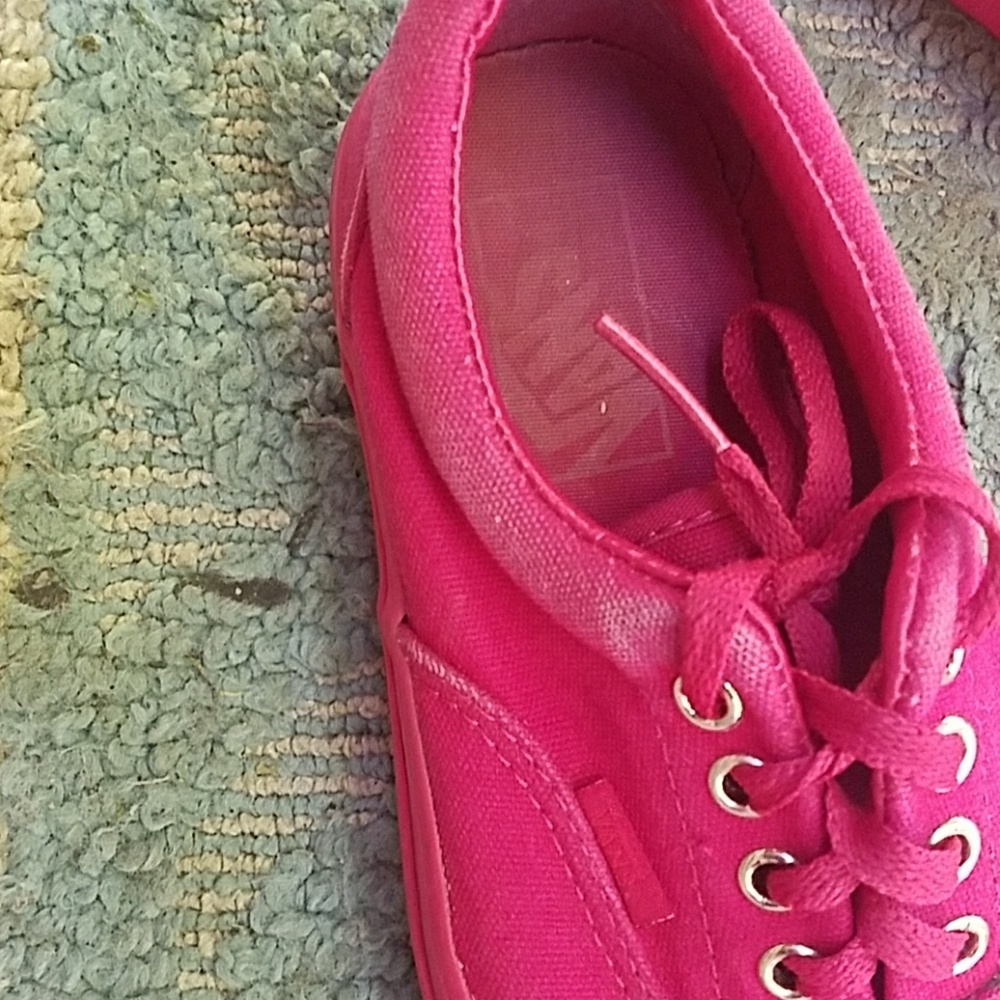 VANS SHOES - Picture 6 of 8